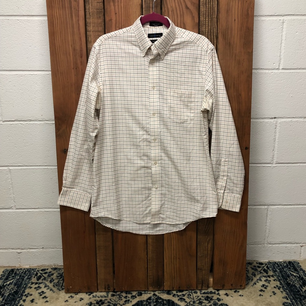 Statements Men’s size medium oxford dress shirt